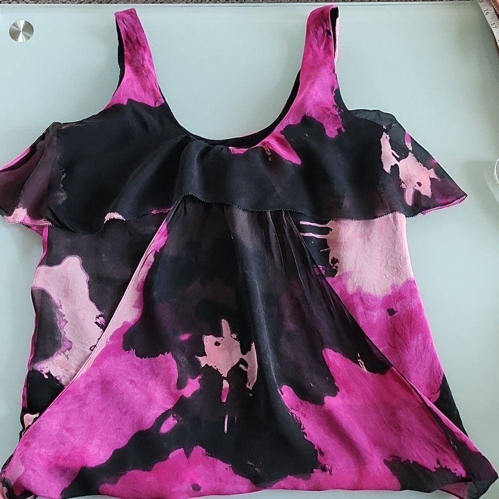 Diane Von Furstenberg Chic Dopamine 100% Silk Top Size‎ 6